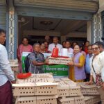 अपाङ्गता भएका व्यक्तिहरूका लागि लाेकल कुखुराको चल्ला तथा दाना पानी खुवाउने सामग्री वितरण कार्यक्रम सम्पन्न